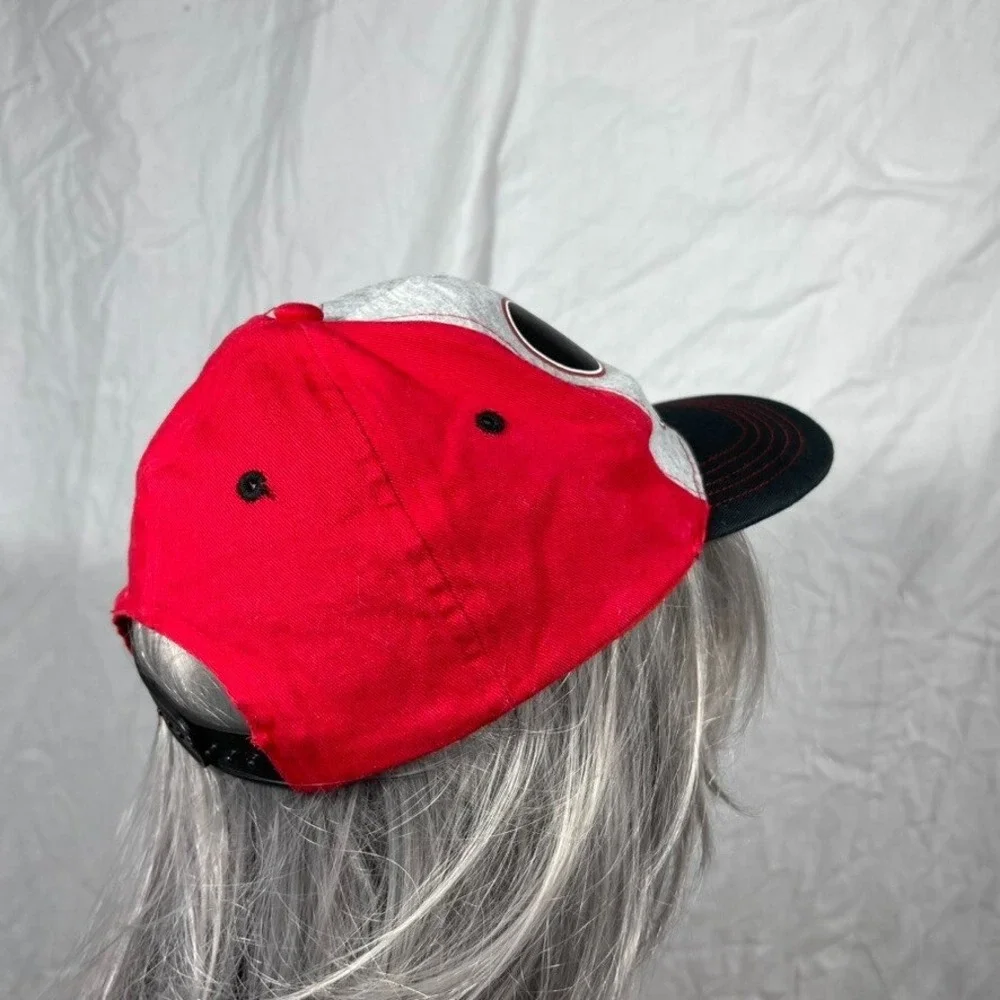 Disney Mickey Mouse Hat Cap Snapback Boys One Size Red Gray Adjustable‎ Cartoon